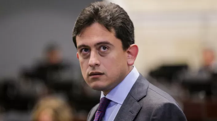 Luis Carlos Reyes Luis Carlos Reyes