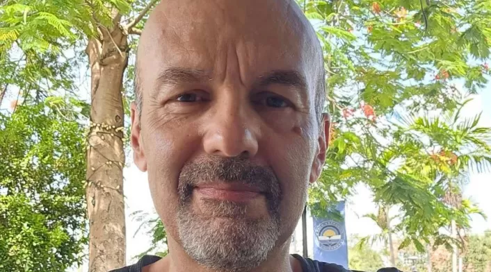 Reconocido actor colombiano ahora trabaja como conductor en EE.UU. Reconocido actor colombiano ahora trabaja como conductor en EE.UU.