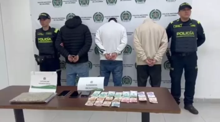 Tres hombres capturados por expendio y venta de estupefacientes