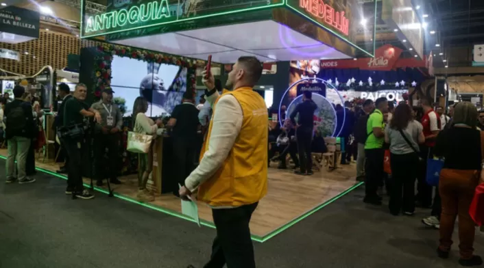 La inversión extranjera directa en Colombia cae un 24,1 durante el primer semestre de 2025, impactando al sector turismo. La inversión extranjera directa en Colombia cae un 24,1 durante el primer semestre de 2025, impactando al sector turismo.