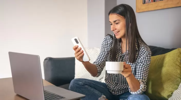 Uno de los puntos señalados por la institución es que los emojis no deben sustituir signos de puntuación Uno de los puntos señalados por la institución es que los emojis no deben sustituir signos de puntuación