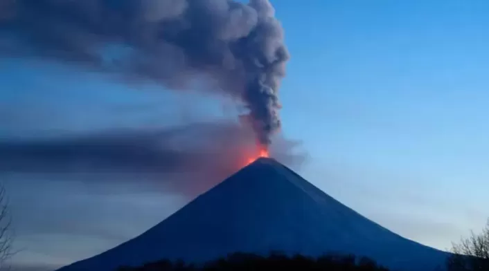 Volcán Kliuchevskoi Volcán Kliuchevskoi