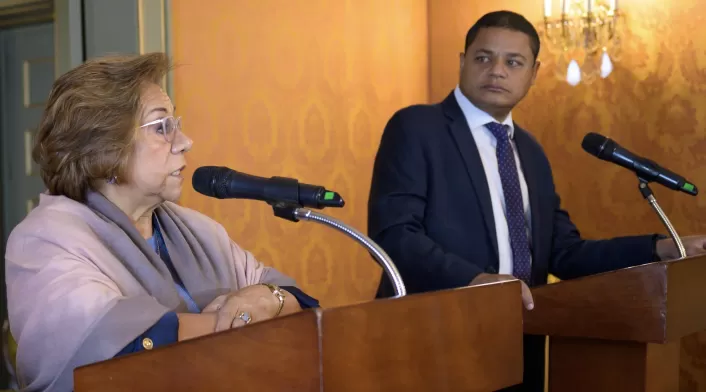 Canciller Rosa VIllavicencio y alcalde de Riohacha, Genaro Redondo.