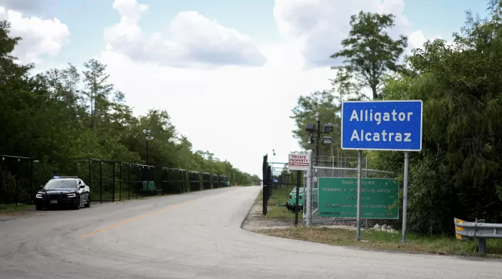 Prisión para migrantes Alligator Alcatraz
