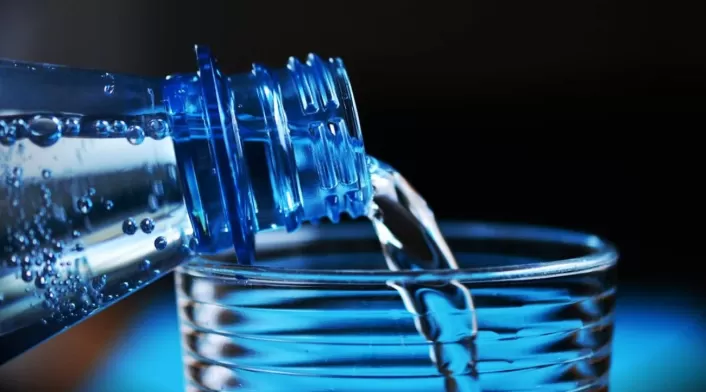 Agua con gas y sus beneficios en la salud Agua con gas y sus beneficios en la salud