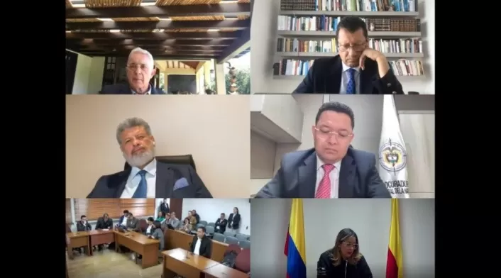 Audiencia de sentencia contra Álvaro Uribe Audiencia de sentencia contra Álvaro Uribe
