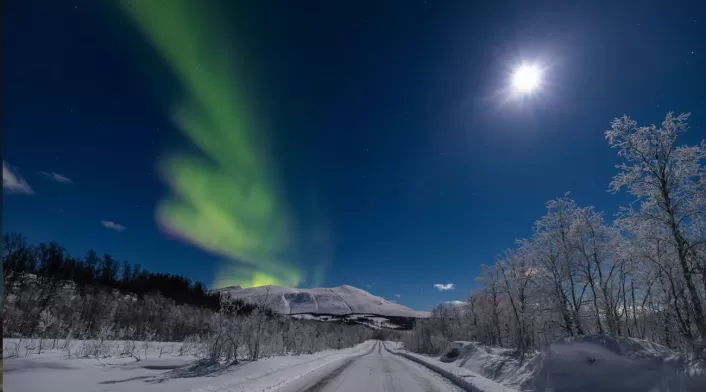 Las auroras boreales son uno de los fenómenos naturales más espectaculares del planeta Las auroras boreales son uno de los fenómenos naturales más espectaculares del planeta