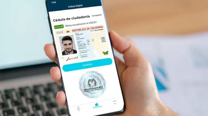 La cédula digital en Colombia: trámites en línea y validación de identidad. Vuelos nacionales: solo válida en la app Cédula Digital Colombia o en físico con chip biométrico La cédula digital en Colombia: trámites en línea y validación de identidad. Vuelos nacionales: solo válida en la app Cédula Digital Colombia o en físico con chip biométrico