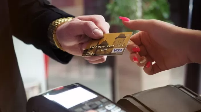 Compras con tarjeta de crédito Compras con tarjeta de crédito