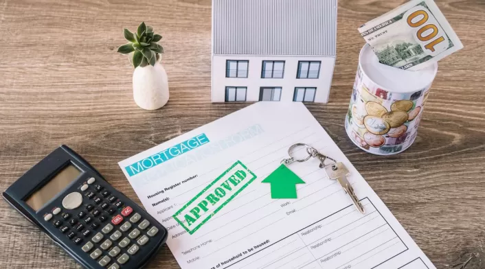 La entidad envía recordatorios electrónicos a los contribuyentes en mora y aplica los recargos establecidos si el incumplimiento persiste La entidad envía recordatorios electrónicos a los contribuyentes en mora y aplica los recargos establecidos si el incumplimiento persiste