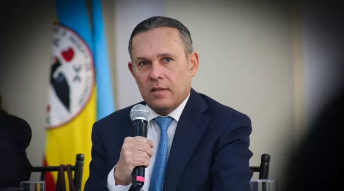 Efraín Cepeda Efraín Cepeda