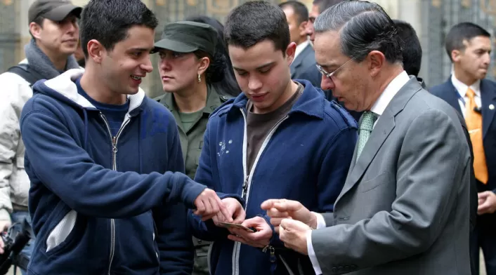 Tomás Uribe y Jerónimo Uribe Tomás Uribe y Jerónimo Uribe