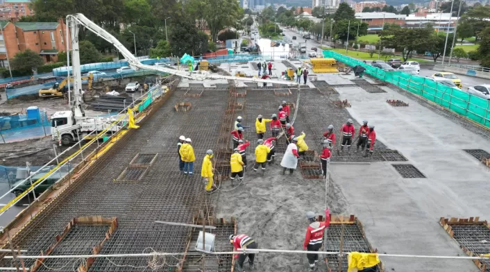 El puente de la Autopista Norte se perfila como una de las construcciones de infraestructura vial y movilidad sostenible El puente de la Autopista Norte se perfila como una de las construcciones de infraestructura vial y movilidad sostenible