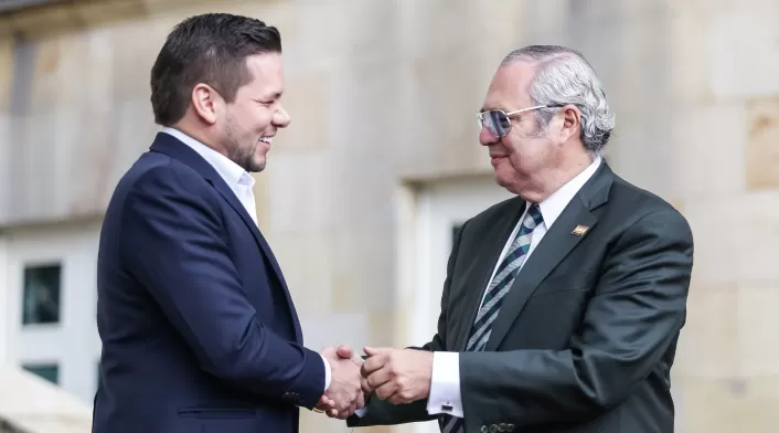 Desde Villavicencio se acusó a los expresidentes del Congreso. Tan pronto quede en firme la decisión los aforados enfrentarían juicio Desde Villavicencio se acusó a los expresidentes del Congreso. Tan pronto quede en firme la decisión los aforados enfrentarían juicio