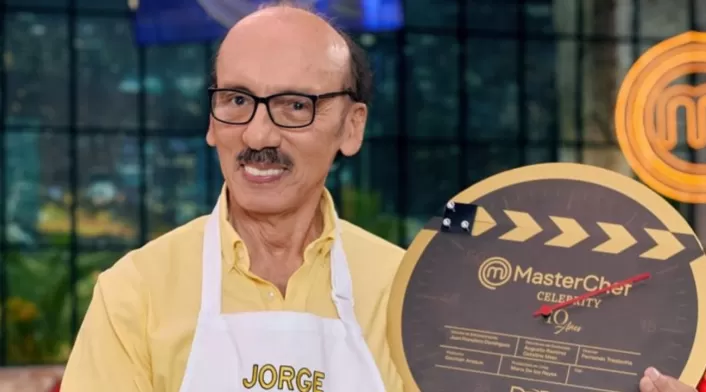 Emoción y tensión en el reto de eliminación libre de sal en MasterChef Celebrity. Descubre quién fue el próximo eliminado de la competencia culinaria Emoción y tensión en el reto de eliminación libre de sal en MasterChef Celebrity. Descubre quién fue el próximo eliminado de la competencia culinaria