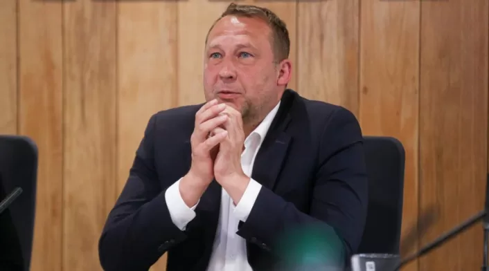 Defensa de Mikhail Krasnov asegura que alcalde de Tunja seguirá en el cargo pese a destitución Defensa de Mikhail Krasnov asegura que alcalde de Tunja seguirá en el cargo pese a destitución