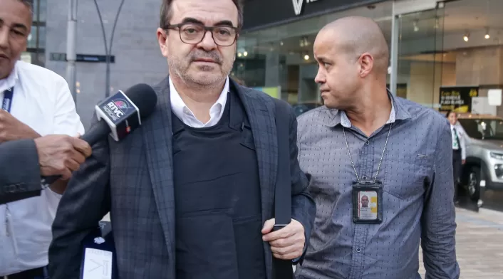 Juez decidirá hoy futuro de preacuerdo de Olmedo López con la Fiscalía en caso de corrupción en Gestión de Riesgo Juez decidirá hoy futuro de preacuerdo de Olmedo López con la Fiscalía en caso de corrupción en Gestión de Riesgo