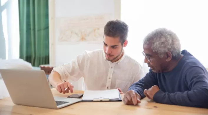 En caso tener un trabajo formal, los pensionados deberán pagar salud En caso tener un trabajo formal, los pensionados deberán pagar salud