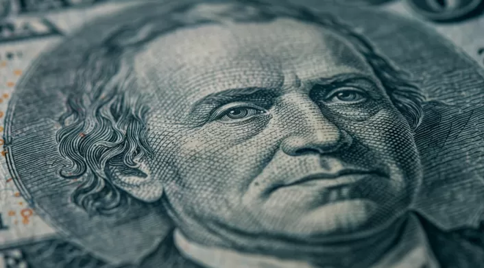 Dólar Dólar