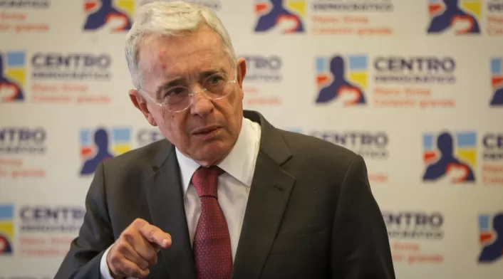Álvaro Uribe Álvaro Uribe