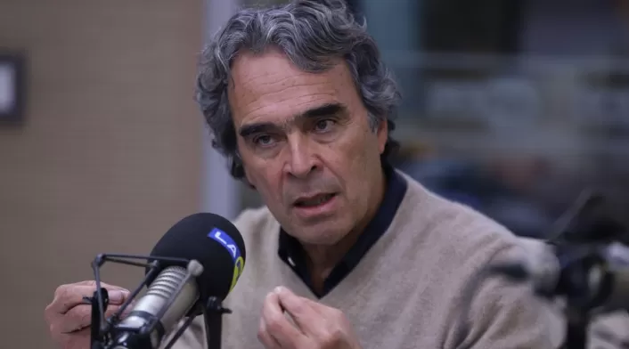 Sergio Fajardo promete ir a la Presidencia sin polarización Sergio Fajardo promete ir a la Presidencia sin polarización