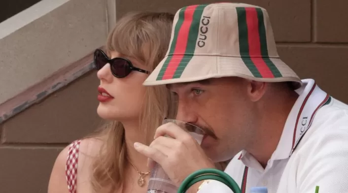 Taylor Swift y Travis Kelce Taylor Swift y Travis Kelce