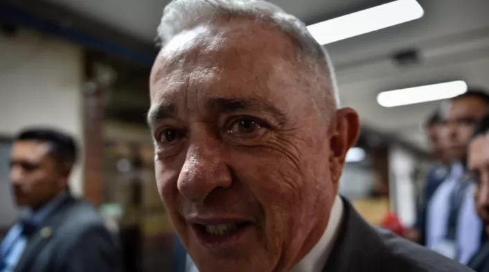 Álvaro Uribe Álvaro Uribe
