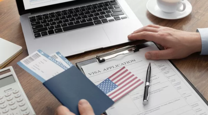 No existe una restricción sobre la cantidad de visas que una persona puede recibir No existe una restricción sobre la cantidad de visas que una persona puede recibir