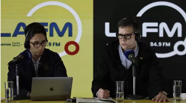 Wilson Ruíz, exministro de Justicia y precandidato presidencial, estuvo en el stand de La FM durante Encontrémonos en las Regiones, en su paso por la Tribuna RCN. Wilson Ruíz, exministro de Justicia y precandidato presidencial, estuvo en el stand de La FM durante Encontrémonos en las Regiones, en su paso por la Tribuna RCN.