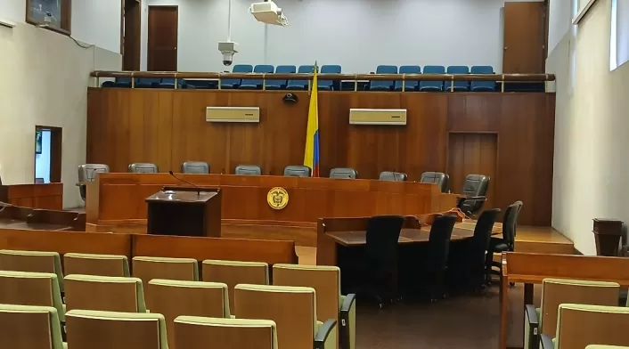 La Corte Suprema de Justicia niega extradición a Francia de Nabil Abida por prescripción de pena en caso de narcotráfico. Investigación por redes mafiosas en Balcanes y España conectadas con carteles en Colombia. La Corte Suprema de Justicia niega extradición a Francia de Nabil Abida por prescripción de pena en caso de narcotráfico. Investigación por redes mafiosas en Balcanes y España conectadas con carteles en Colombia.