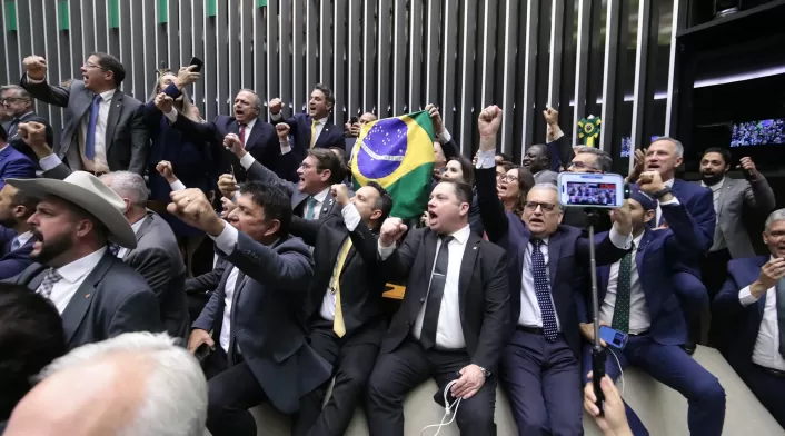 Cámara de Diputados de Brasil Cámara de Diputados de Brasil