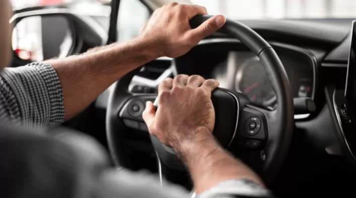 Conozca la normativa de tránsito: Evite infracciones y peligros en la vía Conozca la normativa de tránsito: Evite infracciones y peligros en la vía