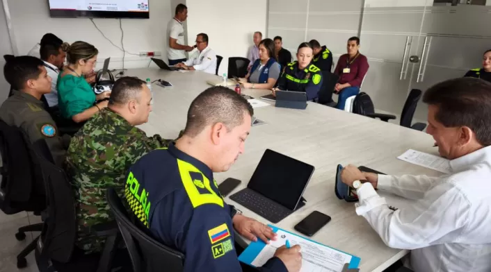 Instalación de Puesto de Mando Unificado en Ibagué para visita de Gustavo Petro y manifestación masiva en plaza Manuel Murillo Toro. Instalación de Puesto de Mando Unificado en Ibagué para visita de Gustavo Petro y manifestación masiva en plaza Manuel Murillo Toro.