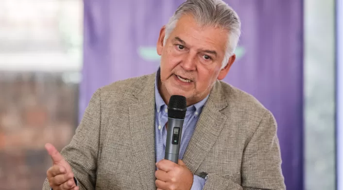 Jaime Alberto Cabal de Fenalco revela detalles del Congreso Nacional de Comerciantes 2025 en Medellín, con enfoque en salud, educación y economía. Participación de precandidatos presidenciales en formato de conversatorio. Jaime Alberto Cabal de Fenalco revela detalles del Congreso Nacional de Comerciantes 2025 en Medellín, con enfoque en salud, educación y economía. Participación de precandidatos presidenciales en formato de conversatorio.
