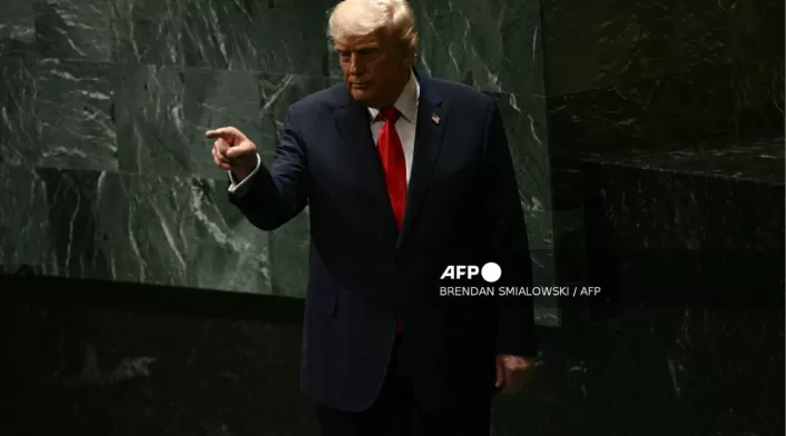 Donald Trump critica a la ONU por falta de apoyo en negociaciones de conflictos mundiales. Presidente descontento con el desempeño de la organización. Donald Trump critica a la ONU por falta de apoyo en negociaciones de conflictos mundiales. Presidente descontento con el desempeño de la organización.
