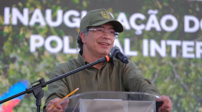 Críticas contundentes al discurso de Gustavo Petro en la ONU: congresistas colombianos rechazan su postura y lo acusan de poner en riesgo relaciones con EE. UU. Críticas contundentes al discurso de Gustavo Petro en la ONU: congresistas colombianos rechazan su postura y lo acusan de poner en riesgo relaciones con EE. UU.
