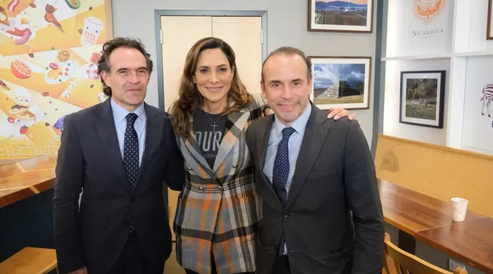 Alcalde de Medellín asegura que sus jefes son los más de dos millones de ciudadanos de Medellín