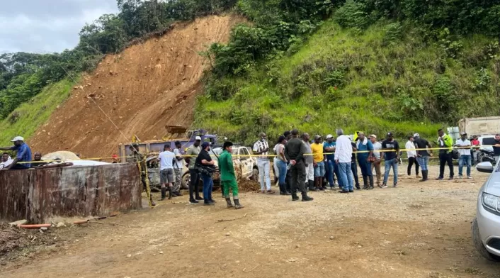 Vía Quibdó Medellín