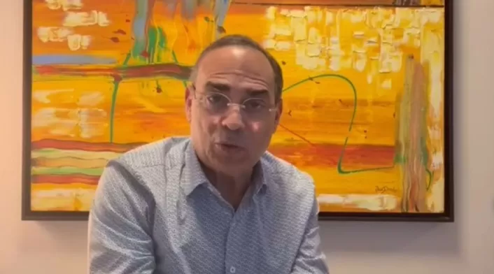 Gilberto Santa Rosa, artista puertoriqueño