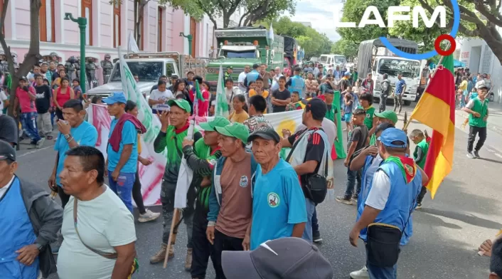 Protesta pacífica de indígenas Barí en Cúcuta exige cumplimiento de sentencia T052 de 2017. Comunidad espera respuesta del presidente Gustavo Petro. Protesta pacífica de indígenas Barí en Cúcuta exige cumplimiento de sentencia T052 de 2017. Comunidad espera respuesta del presidente Gustavo Petro.