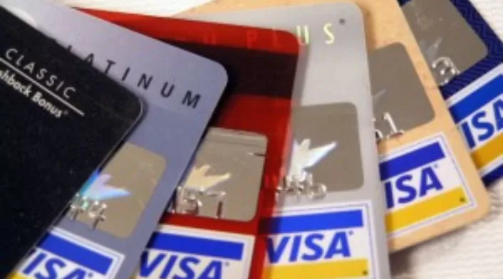 La inteligencia artificial permite reducir fraudes y mejorar la seguridad financiera. La inteligencia artificial permite reducir fraudes y mejorar la seguridad financiera.