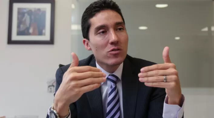 El director de Fedesarrollo, Luis Fernando Mejía, analiza la propuesta de reforma tributaria del Gobierno en entrevista con La FM El director de Fedesarrollo, Luis Fernando Mejía, analiza la propuesta de reforma tributaria del Gobierno en entrevista con La FM