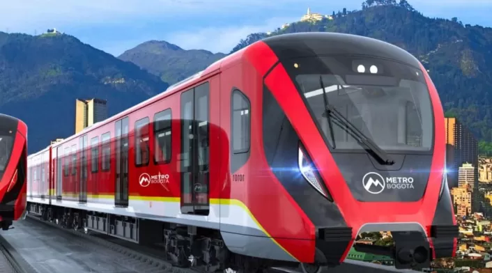 El primer tren de la Línea 1 del Metro de Bogotá llega a Colombia tras un viaje marítimo desde China, marcando el inicio del proceso de incorporación de la flota El primer tren de la Línea 1 del Metro de Bogotá llega a Colombia tras un viaje marítimo desde China, marcando el inicio del proceso de incorporación de la flota