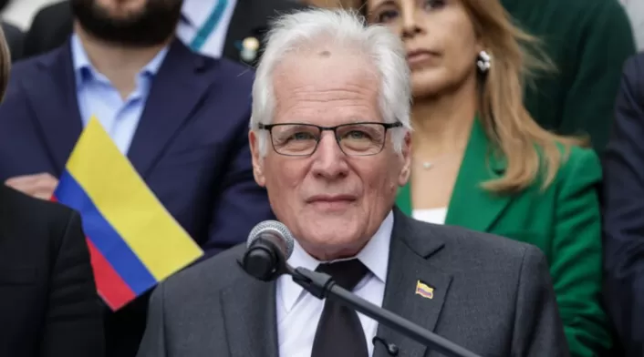 Miguel Uribe Londoño Miguel Uribe Londoño
