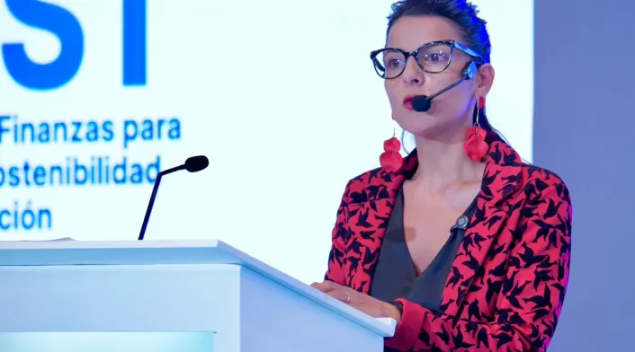 Irene Vélez, Ministra encargada de Ambiente,