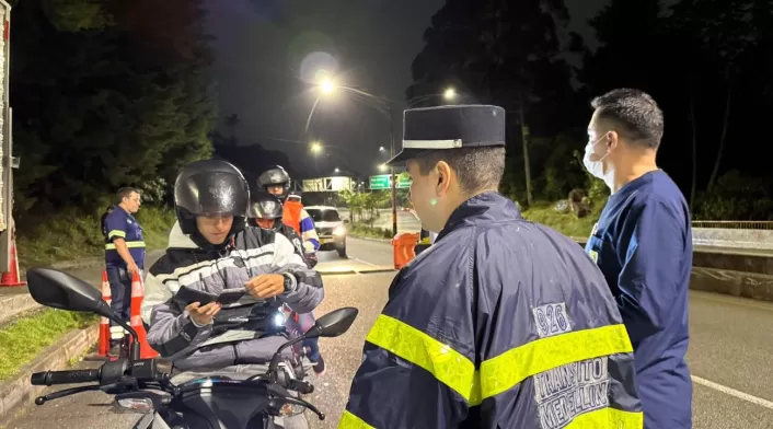 Pico y placa en Medellín así funcionará la medida del 8 al 12 de septiembre Pico y placa en Medellín así funcionará la medida del 8 al 12 de septiembre