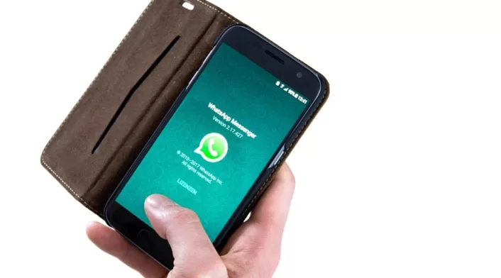WhatsApp WhatsApp