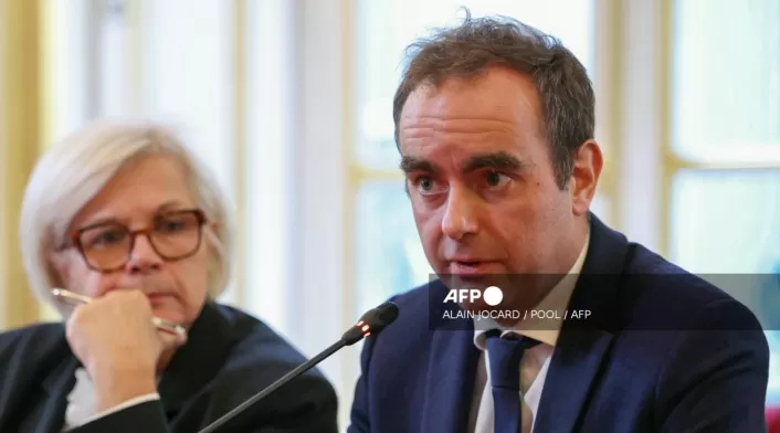 Sébastien Lecornu y la ministra Catherine Vautrin Sébastien Lecornu y la ministra Catherine Vautrin