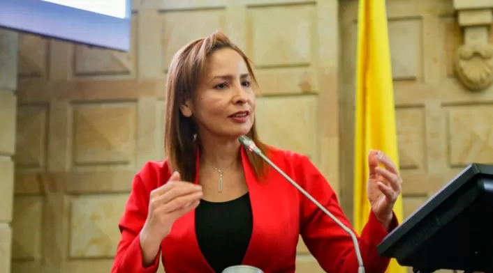 Olga Lucía Velázquez Olga Lucía Velázquez