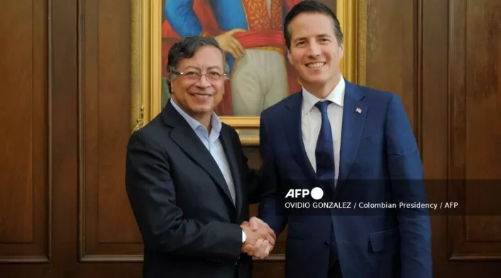 BERNIE MORENO pide a Trump incluir a Gustavo PETRO en la lista de la OFAC BERNIE MORENO pide a Trump incluir a Gustavo PETRO en la lista de la OFAC